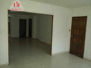 Geschäftsraum in Universidad. Local comercial en la zona de las lagunas.