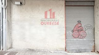 Lloguer Local Comercial a A Ponte. Local para reformar próximo al puente romano