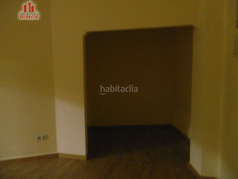 Foto 43a5c46d-f1f9-4248-a726-42da2874d805. Lloguer local comercial a Centro Ourense