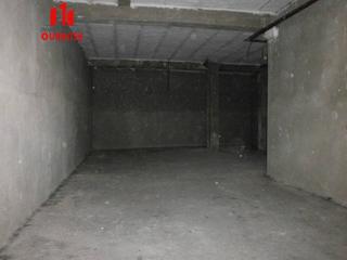 Lloguer Local Comercial a Couto. Local para reformar en la zona del couto