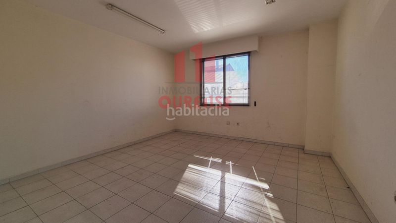 Foto aa71297e-bbdd-461d-8433-19c3271e870f. Rent business premise in Barbadás