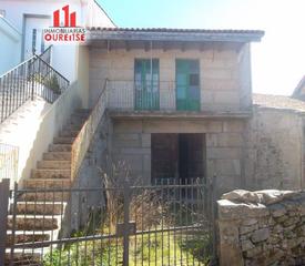 Casa a Carballedo. Casa para reformar en la  zona  de la cea