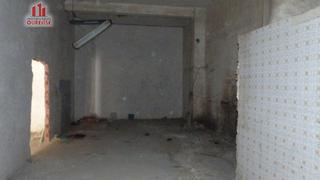 Lloguer Local Comercial a Couto. Local comercial al lado de la iglesias de fatima
