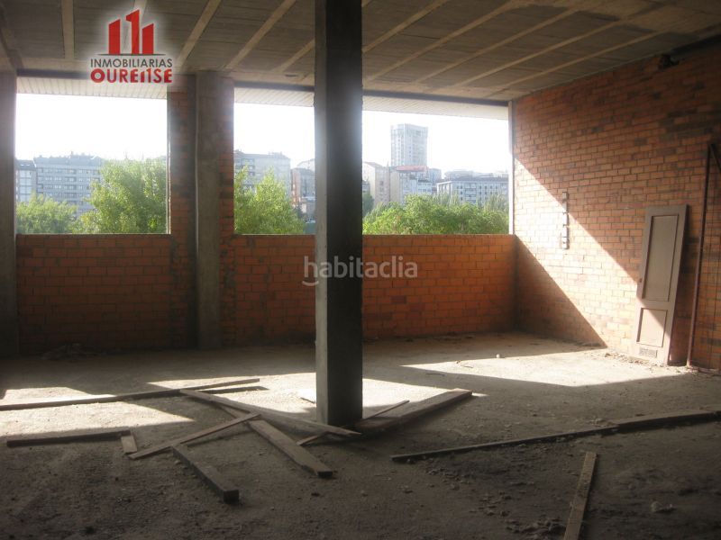 Foto bea60813-abf9-4b7d-bb38-f126bc818d5e. Local comercial a A Ponte Ourense