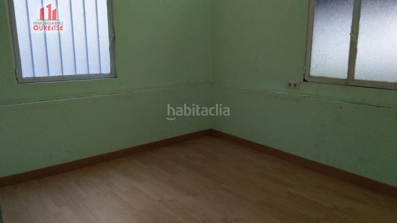 Foto 7b55e5a8-a6e6-41b8-80e1-f584c26a8c09. Local comercial amplio local semireformado en san francisco en Ourense