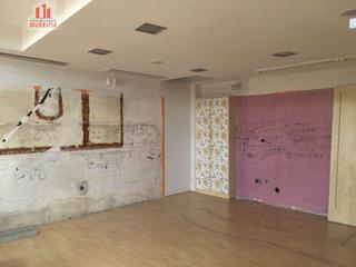 Location Local commercial à Centro. Local reformado en el centro de la ciudad.