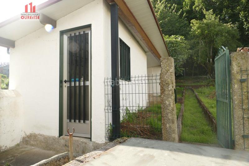Foto a28d58e9-8df4-4331-8575-954c35ef14bb. Casa  con parcela en a merca. en Celanova