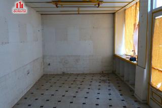 Affitto Locale commerciale in A Ponte. Local comercial en el puente