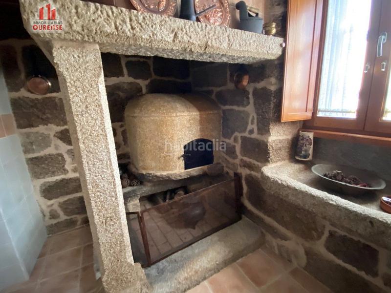 Foto 2cbbb5d5-aca8-4b4f-ae13-0e62d682c70e. Haus mit heizung parking in Carballeda de Avia