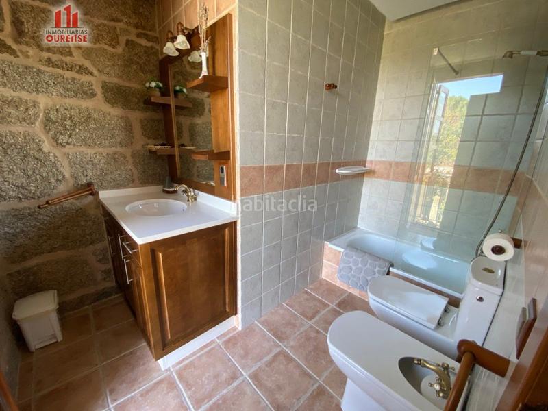 Foto 4ce79059-deaa-49f5-b4b0-0a893d01f7d7. Haus mit heizung parking in Carballeda de Avia