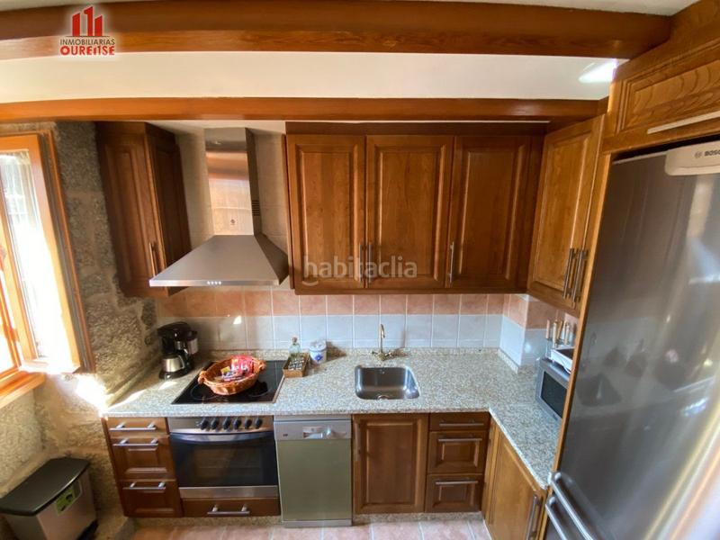 Foto 9e1e5a61-f815-48e7-be1f-be1954283b7c. Haus mit heizung parking in Carballeda de Avia