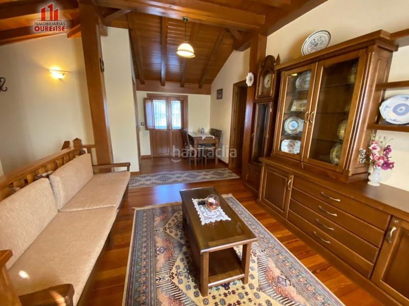 Foto f61d60a0-221d-4141-8fc0-564b6e970b8d. Haus mit heizung parking in Carballeda de Avia