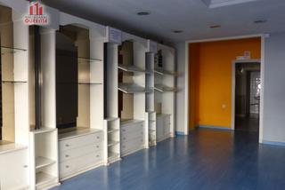 Miete Geschäftsraum in Posío. Bonito local comercial situado en el jardin del posio