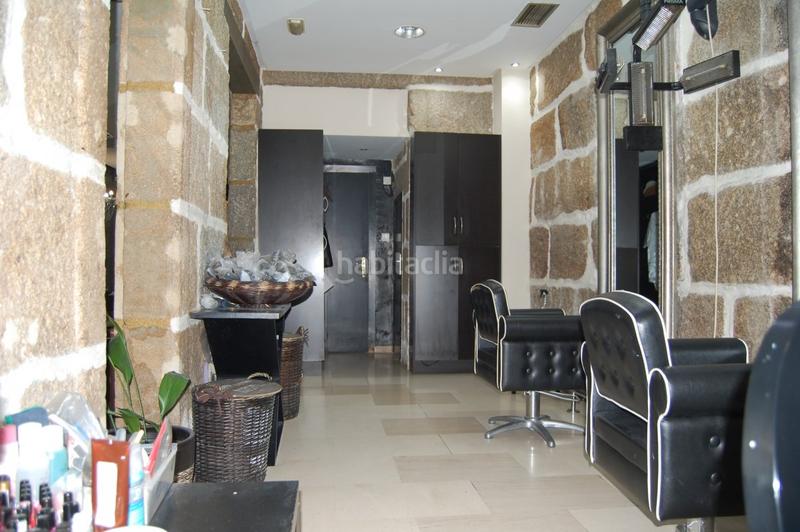 Foto 77dbef5c-4bc2-469f-9dd4-fa30ca03f503. Local comercial amb calefacció a Casco Viejo Ourense