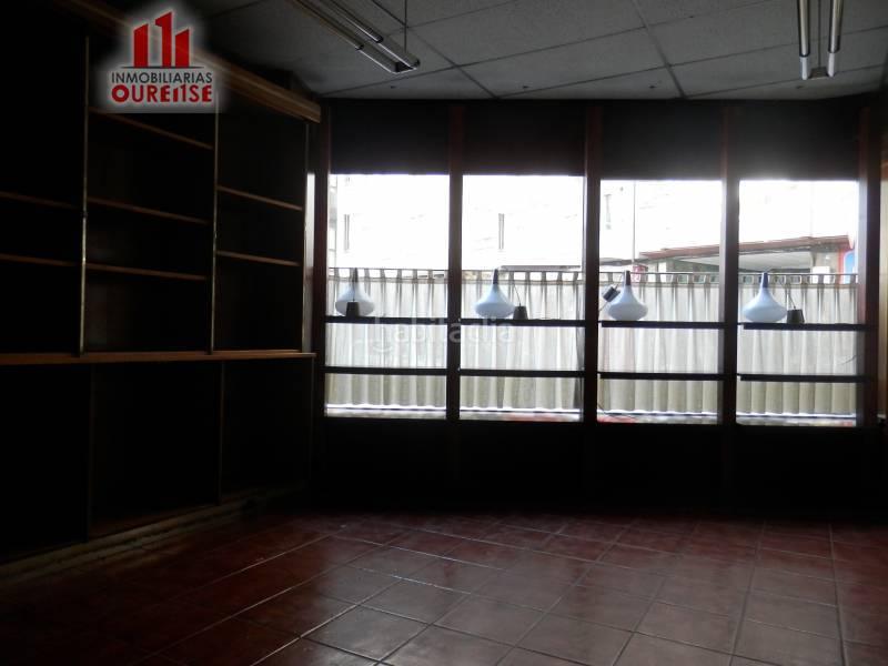 Foto b5beace8-10d4-49bd-bfab-92a1126c2a50. Lloguer local comercial a Rúa (A)