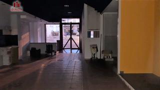 Lloguer Local Comercial a Posío. Local  acondicionado situado muy próximo al jardín del posío.