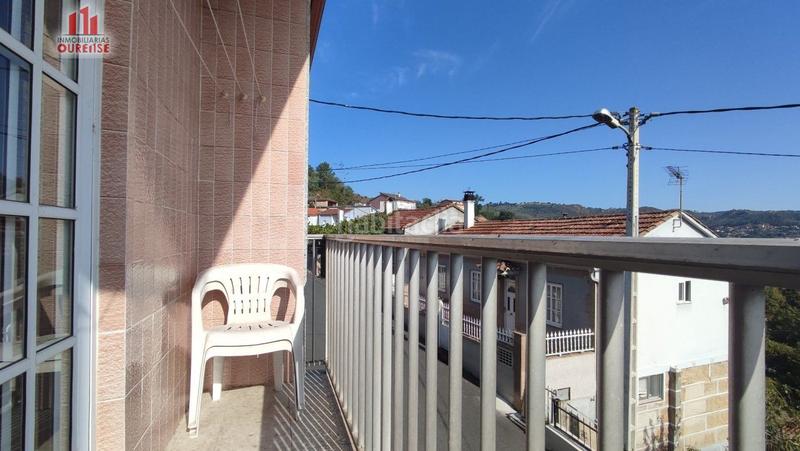 Foto 2cc650ef-bbfc-4058-840c-310eb36b2cf0. Casa lote de dos viviendas unifamiliares en Vistahermosa en Ourense