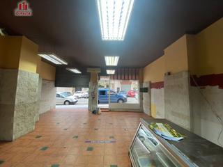 Location Local commercial à San Rosendo. Se alquila local comercial cerca de la estación de tren.