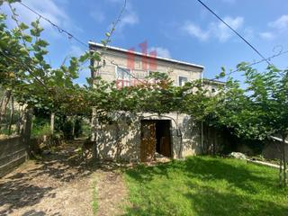 Casa a Castrelo de Miño. Se vende casa de piedra para reformar en freás
