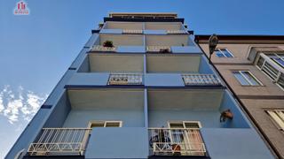Edifici a A Carballeira. Edificio en la zona de la carballeira