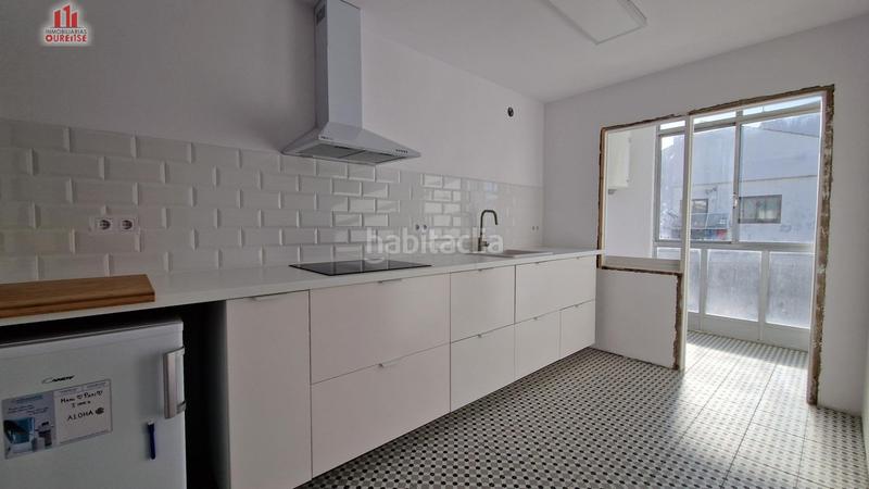 Foto e9622bc5-cc03-448d-a267-4e589b808e23. Edifici a A Carballeira Ourense