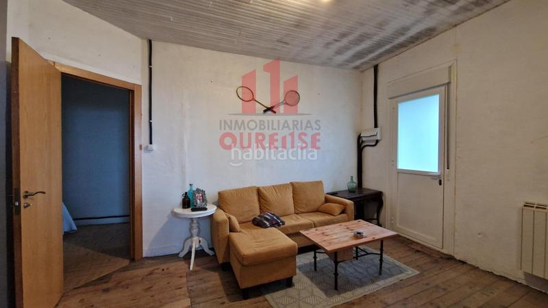 Foto a4ff249f-b807-430a-95a1-3b654321f41f. Casa  con gran parcela en alongos ourense en Toén