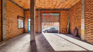 Location Local commercial à Polvorín. Local frente al paseo del río barbaña, próximo al jardín del pos