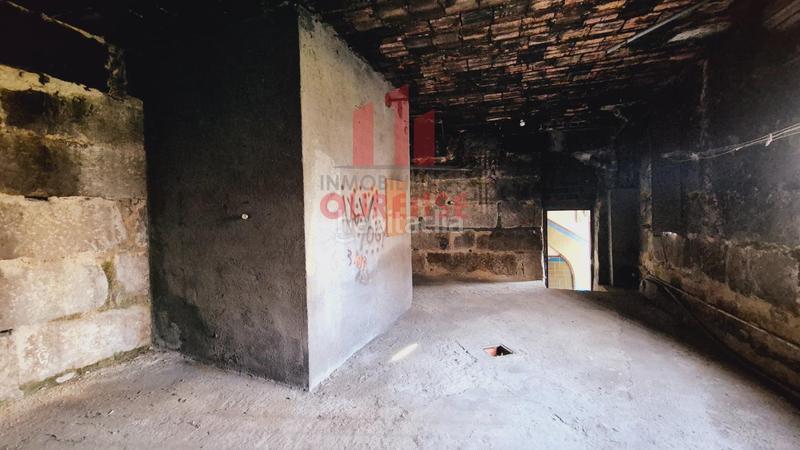 Foto bcd40b82-4900-4394-9cf3-8cfe9acf3dca. Edificio in Posío Ourense