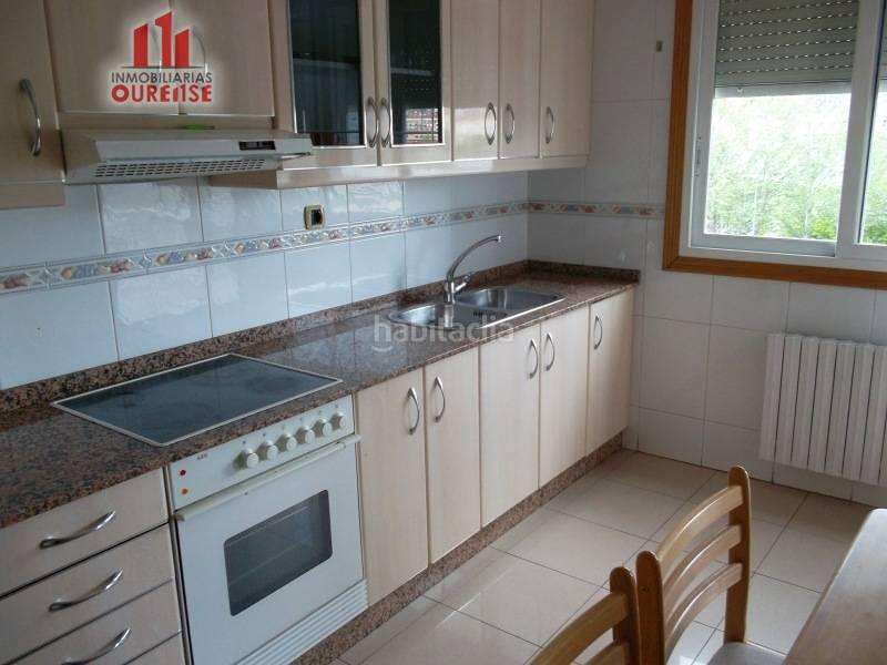 Foto d60388f7-a685-49b8-8fa8-bcfa2a9e31bc. Alquiler piso apartamento amueblado en la zona del Couto en Ourense