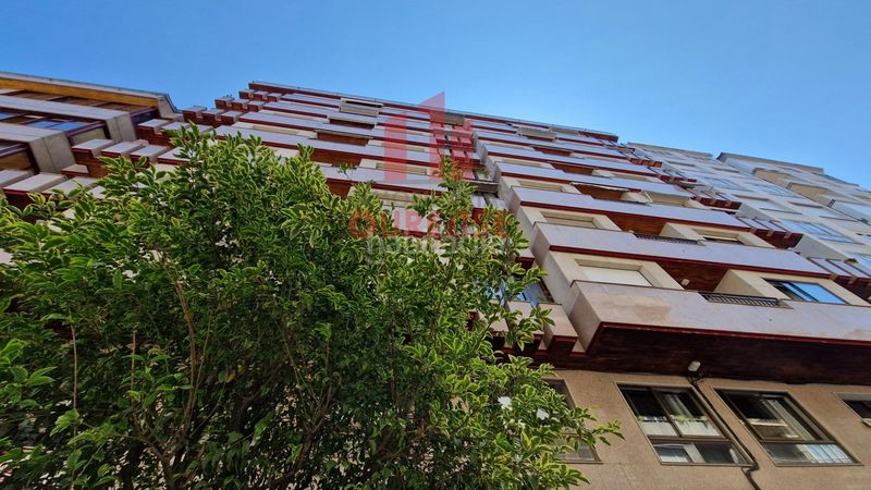 Foto 9bd468f0-4cfb-46d6-96f9-9746ad070877. Miete büro mit heizung in Centro Ourense