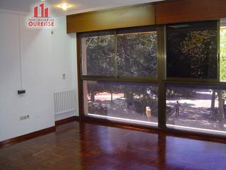 Oficina a Centro. Ref 01809 se vende o alquila oficina en pleno corazon de ourense