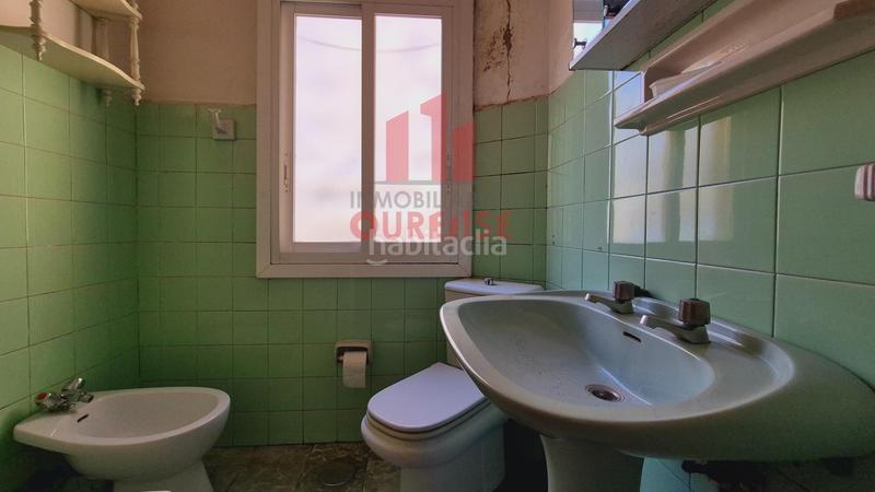 Foto a2cc5dd9-d7f7-4220-a575-18e701e645f2. Piso venta de piso para reformar en o Couto, a cinco minutos caminado del centro en Ourense
