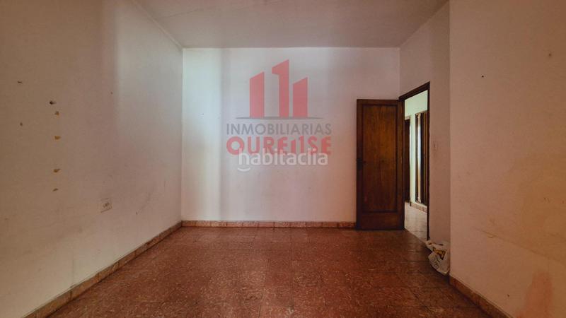 Foto f3b826a5-3a7c-4701-9613-7c3b59ab682b. Piso venta de piso para reformar en o Couto, a cinco minutos caminado del centro en Ourense