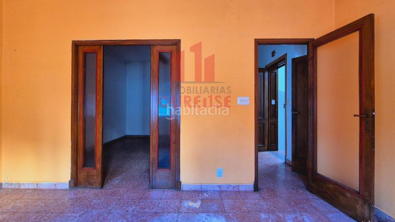 Foto f8945fc0-85a5-4d35-8657-88ae3f4c2a99. Piso venta de piso para reformar en o Couto, a cinco minutos caminado del centro en Ourense