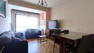 Location Appartement à Polvorín. Exclusivo estudiantes piso amueblado con garaje cerca del posío