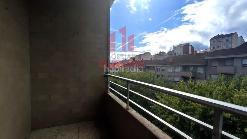 Foto 1139f50b-8a55-430d-8363-46bfff7f096b. Alquiler piso especial empresas amplio piso totalmente exterior en el veintiuno. en Ourense