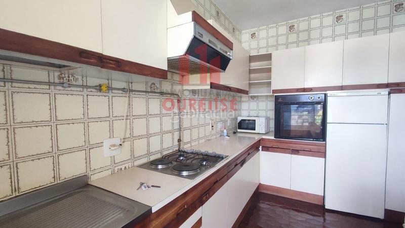 Foto a7deaa24-4699-4aa5-8149-0583344f06bd. Alquiler piso especial empresas amplio piso totalmente exterior en el veintiuno. en Ourense