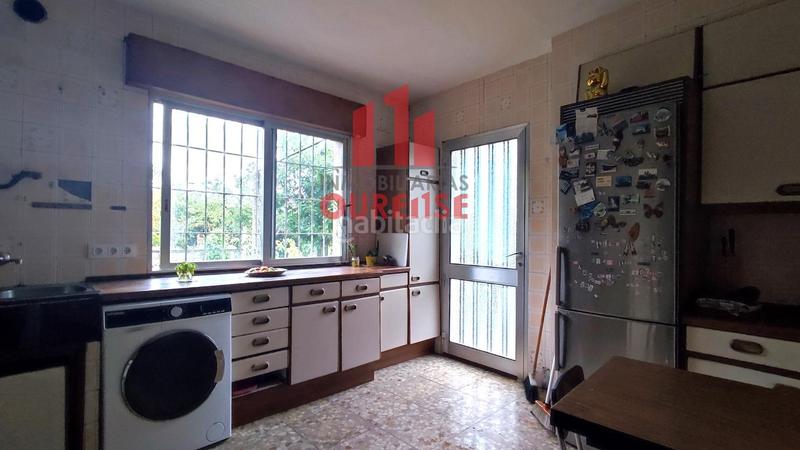 Foto 3e88dc3e-91a3-4bb7-9456-fa8a5e98d21d. Casa amb calefacció aparcament a Vistahermosa Ourense