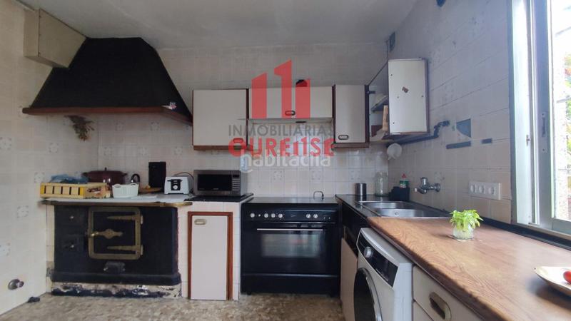 Foto ebf4be49-e3bc-42c3-a1c9-e9fc8985d3e2. Casa amb calefacció aparcament a Vistahermosa Ourense