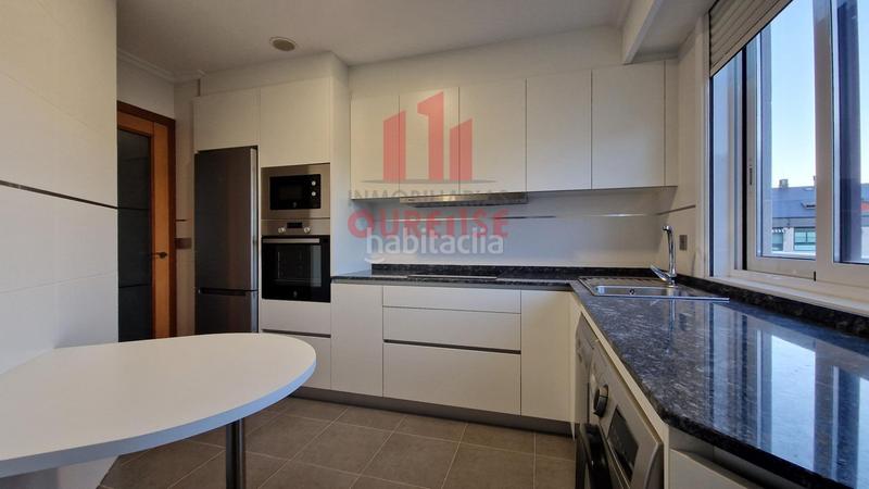 Foto 960a6690-c512-4d94-95f7-a83a11f9902c. Location appartement avec chauffage parking dans Couto Ourense