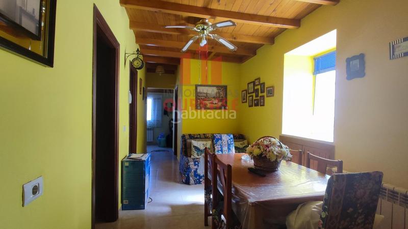 Foto 8c591680-d8ea-4392-b3d9-7ee05ddea38d. Casa oportunidad! conjunto de dos casas pareadas con parcela trasera en Ribadavia