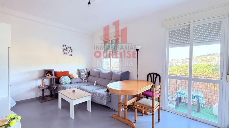 Foto 045bd77c-123e-458f-99fb-83fbdeed2ec1. Edificio  compuesto por cuatro viviendas con trasteros y terraza en Mariñamansa. en Ourense