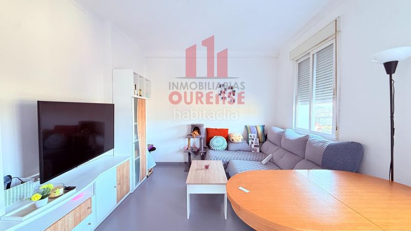 Foto 97c98466-595d-4e17-be09-f48c3fd95bdb. Edificio  compuesto por cuatro viviendas con trasteros y terraza en Mariñamansa. en Ourense