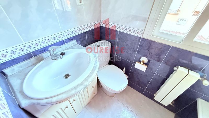Foto ea8cc744-345f-4e44-88d7-8ea551710195. Edificio  compuesto por cuatro viviendas con trasteros y terraza en Mariñamansa. en Ourense
