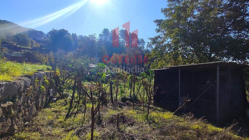 Foto 3ee4d0b6-0d37-4895-ad10-9f2cde8af153. Casa amb aparcament a Ventiun Ourense