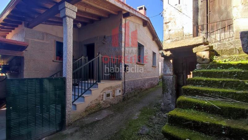 Foto ca646d3e-cbb6-436e-97a3-19dd0b44d302. Haus mit heizung parking in Ventiun Ourense