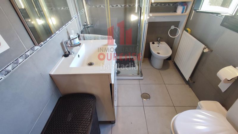 Foto cb495406-3aa3-4b39-9571-4e8f22ecda3c. Casa amb aparcament a Ventiun Ourense