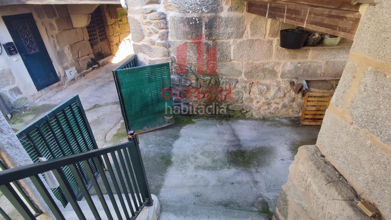 Foto d058fe58-873b-45a1-8df7-6f027497917c. Casa amb aparcament a Ventiun Ourense