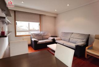 Location Appartement à Couto. Ref 02849 estudio amueblado próximo al mirador de la alameda