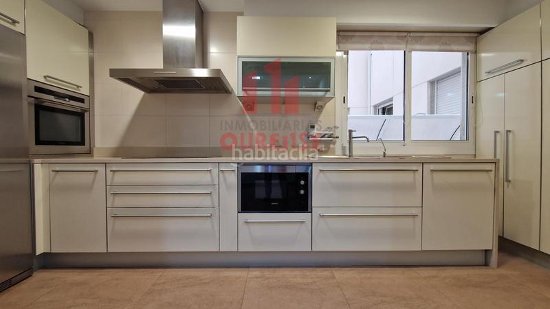 Foto a7979b83-7020-4969-8b44-e7b132af344c. Appartamento con riscaldamento parcheggio in Centro Ourense